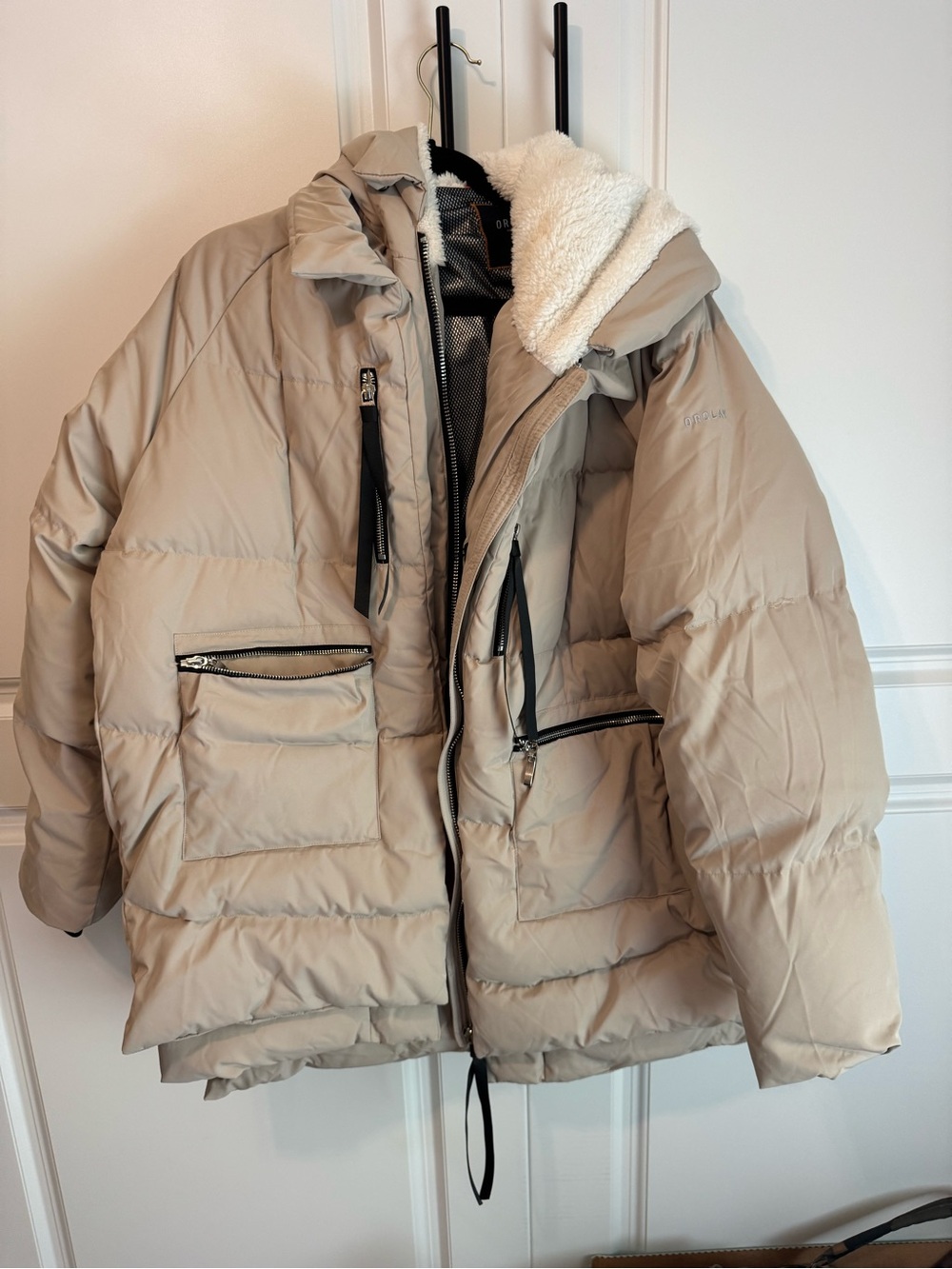 Beige Sherpa-Lined Puffer Jacket with Zip Pockets
